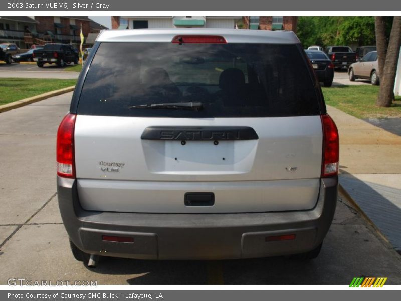 Silver / Gray 2003 Saturn VUE V6