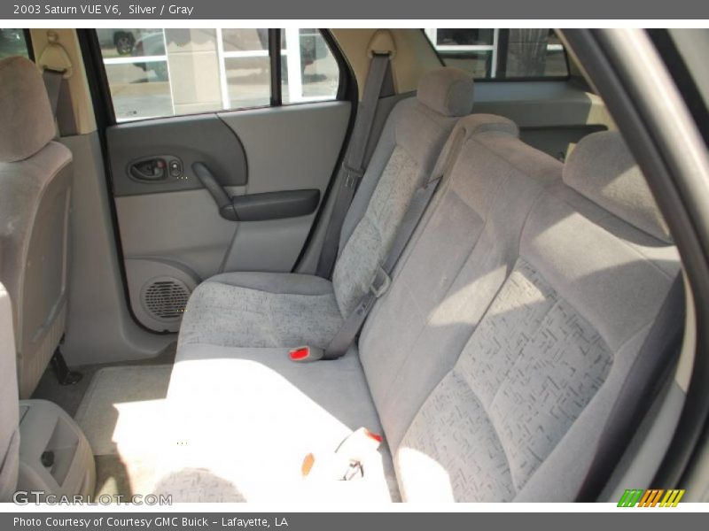 Silver / Gray 2003 Saturn VUE V6