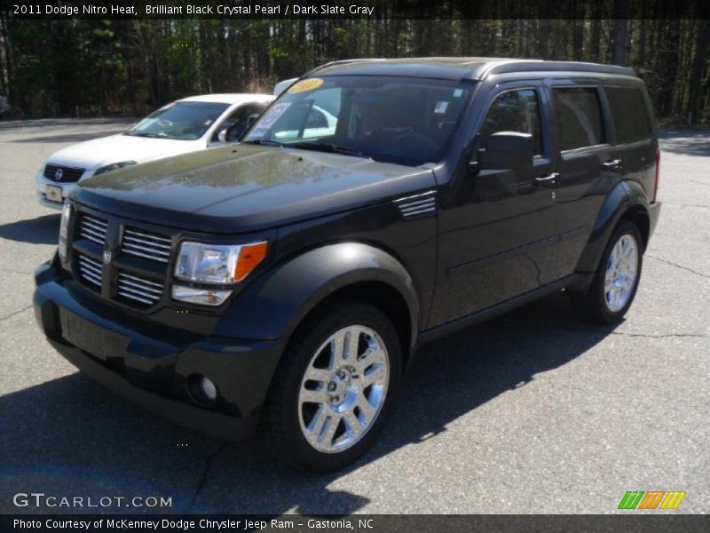 Brilliant Black Crystal Pearl / Dark Slate Gray 2011 Dodge Nitro Heat