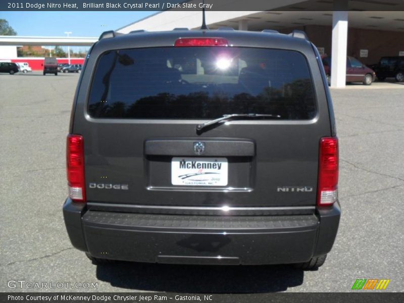 Brilliant Black Crystal Pearl / Dark Slate Gray 2011 Dodge Nitro Heat