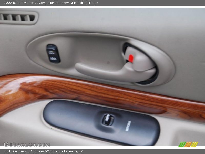 Light Bronzemist Metallic / Taupe 2002 Buick LeSabre Custom