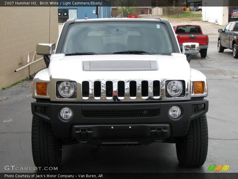 Birch White / Light Cashmere/Ebony 2007 Hummer H3
