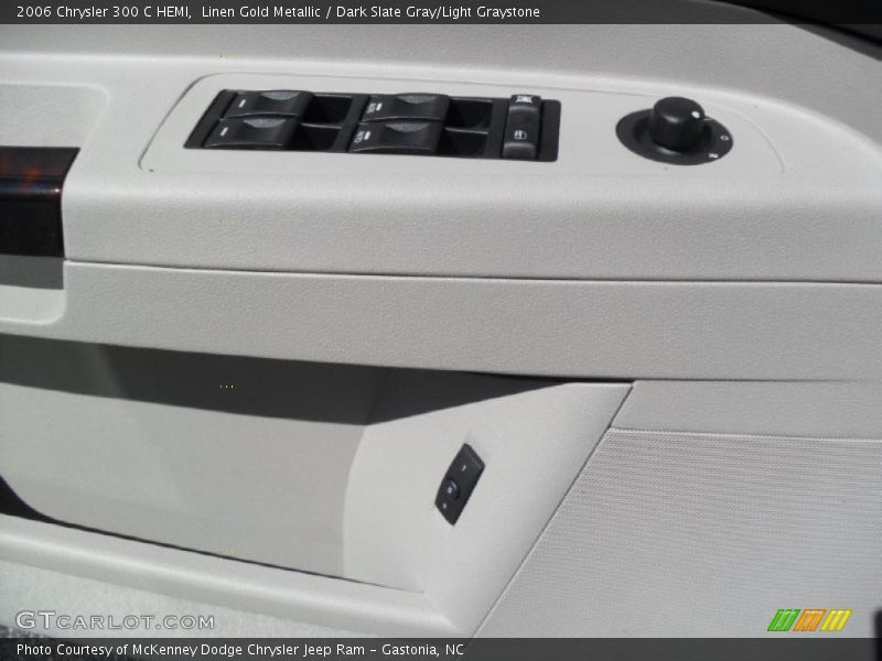 Linen Gold Metallic / Dark Slate Gray/Light Graystone 2006 Chrysler 300 C HEMI