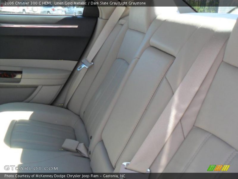 Linen Gold Metallic / Dark Slate Gray/Light Graystone 2006 Chrysler 300 C HEMI