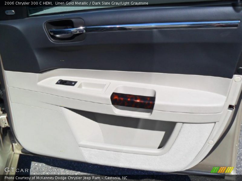 Linen Gold Metallic / Dark Slate Gray/Light Graystone 2006 Chrysler 300 C HEMI
