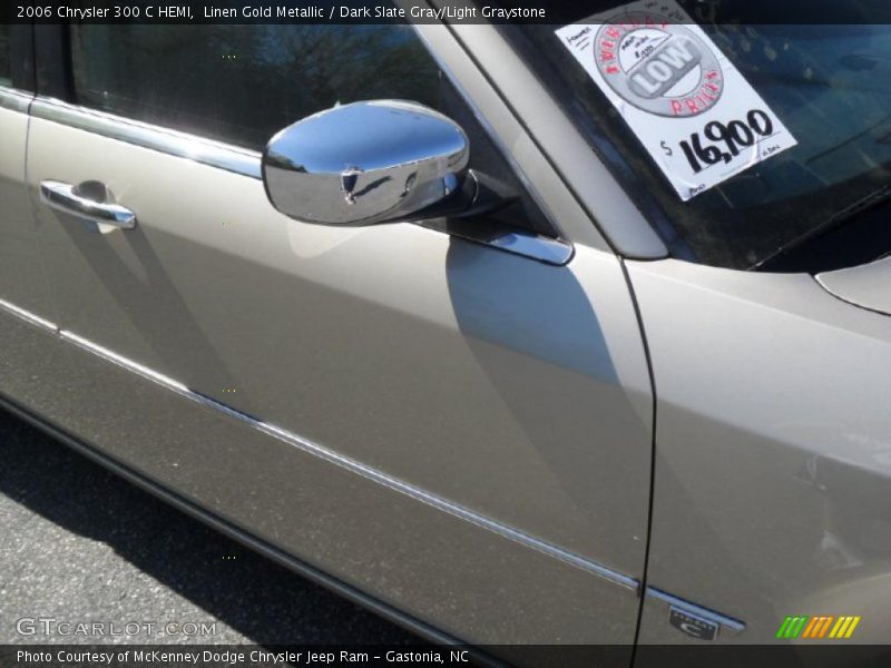 Linen Gold Metallic / Dark Slate Gray/Light Graystone 2006 Chrysler 300 C HEMI