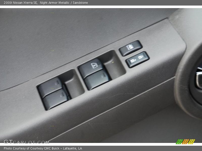 Night Armor Metallic / Sandstone 2009 Nissan Xterra SE