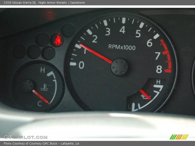 Night Armor Metallic / Sandstone 2009 Nissan Xterra SE