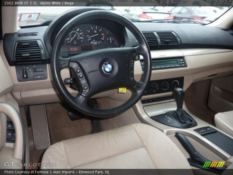 Alpine White / Beige 2002 BMW X5 3.0i
