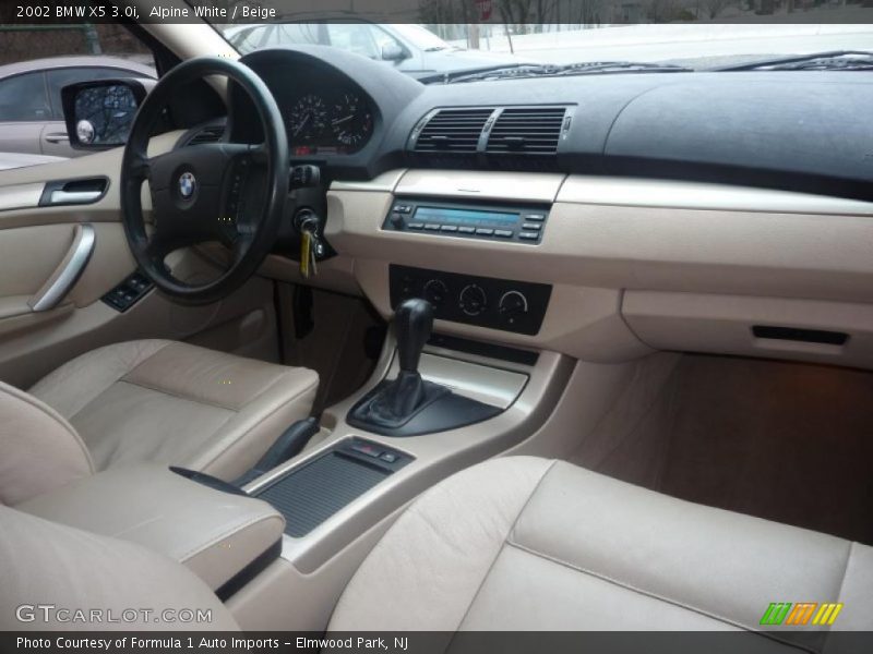 Alpine White / Beige 2002 BMW X5 3.0i
