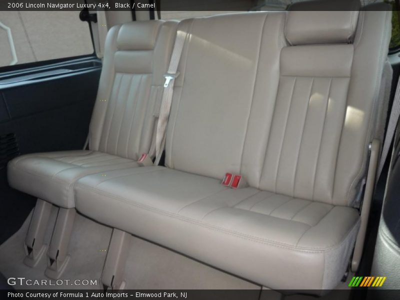 Black / Camel 2006 Lincoln Navigator Luxury 4x4
