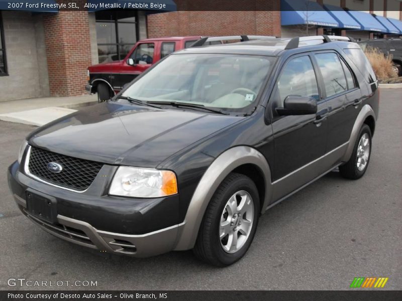 Alloy Metallic / Pebble Beige 2007 Ford Freestyle SEL