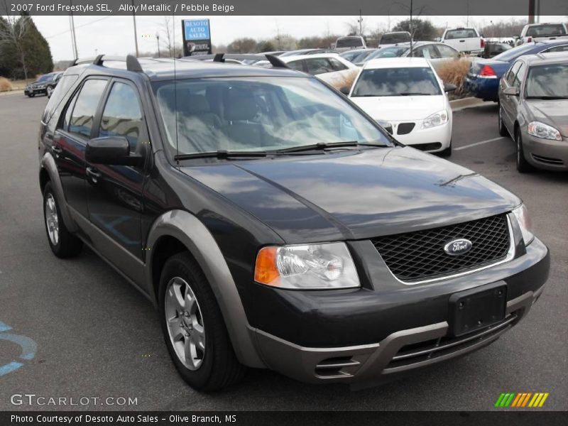 Alloy Metallic / Pebble Beige 2007 Ford Freestyle SEL