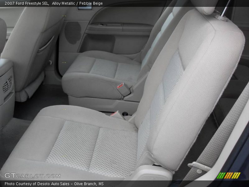 Alloy Metallic / Pebble Beige 2007 Ford Freestyle SEL