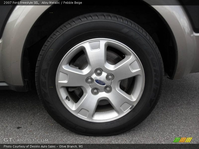 Alloy Metallic / Pebble Beige 2007 Ford Freestyle SEL