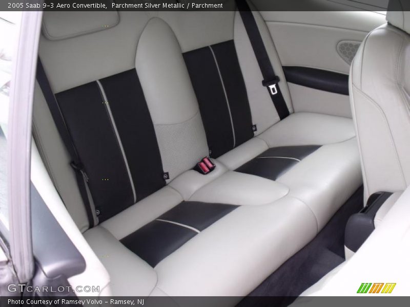 Parchment Silver Metallic / Parchment 2005 Saab 9-3 Aero Convertible