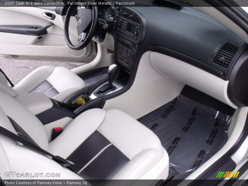 Parchment Silver Metallic / Parchment 2005 Saab 9-3 Aero Convertible