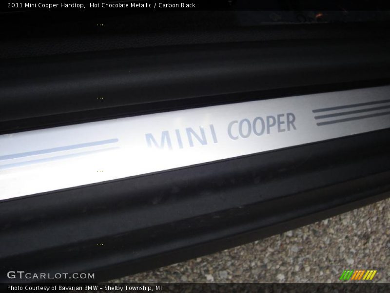 Hot Chocolate Metallic / Carbon Black 2011 Mini Cooper Hardtop