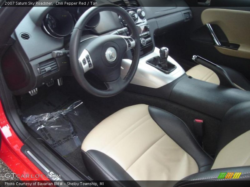 Tan Interior - 2007 Sky Roadster 