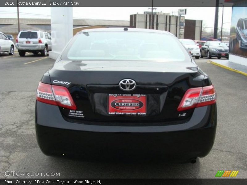 Black / Ash Gray 2010 Toyota Camry LE