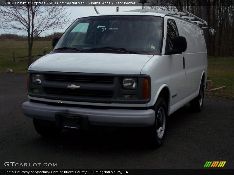 Summit White / Dark Pewter 2002 Chevrolet Express 2500 Commercial Van