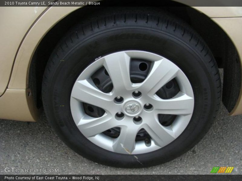 Sandy Beach Metallic / Bisque 2010 Toyota Camry LE