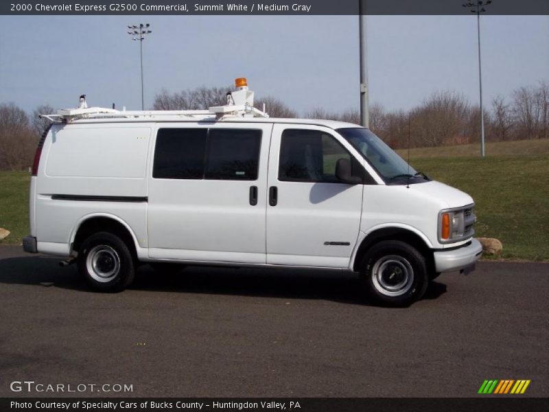 Summit White / Medium Gray 2000 Chevrolet Express G2500 Commercial