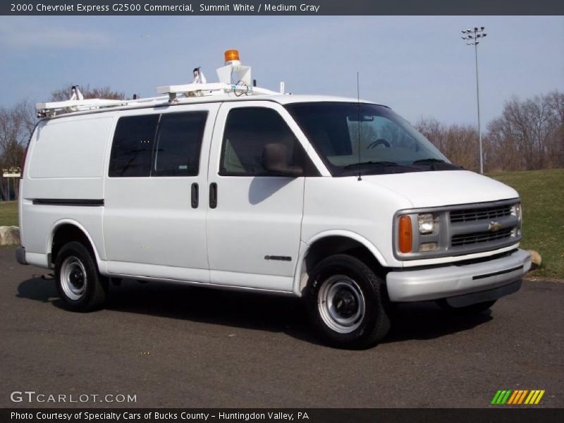 Summit White / Medium Gray 2000 Chevrolet Express G2500 Commercial
