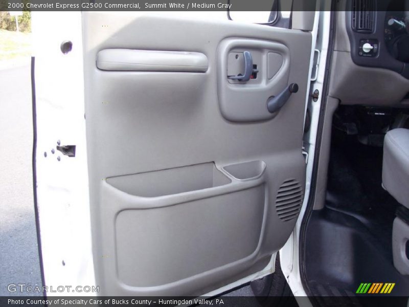 Summit White / Medium Gray 2000 Chevrolet Express G2500 Commercial