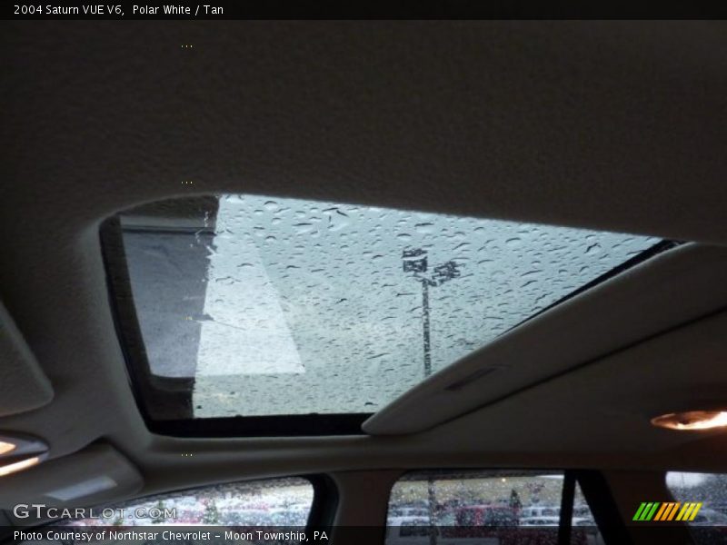 Polar White / Tan 2004 Saturn VUE V6
