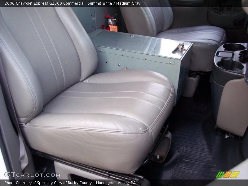 Summit White / Medium Gray 2000 Chevrolet Express G2500 Commercial