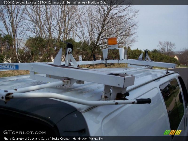 Summit White / Medium Gray 2000 Chevrolet Express G2500 Commercial