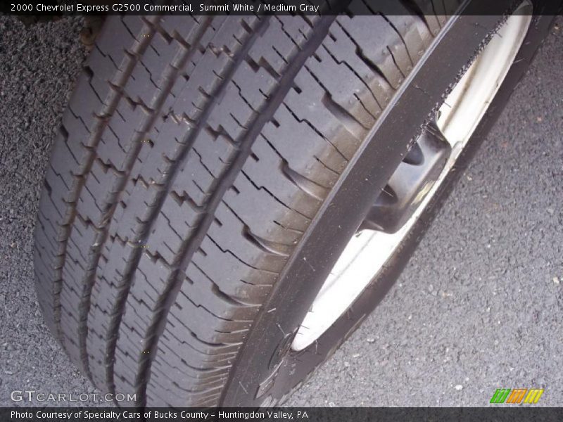 Summit White / Medium Gray 2000 Chevrolet Express G2500 Commercial