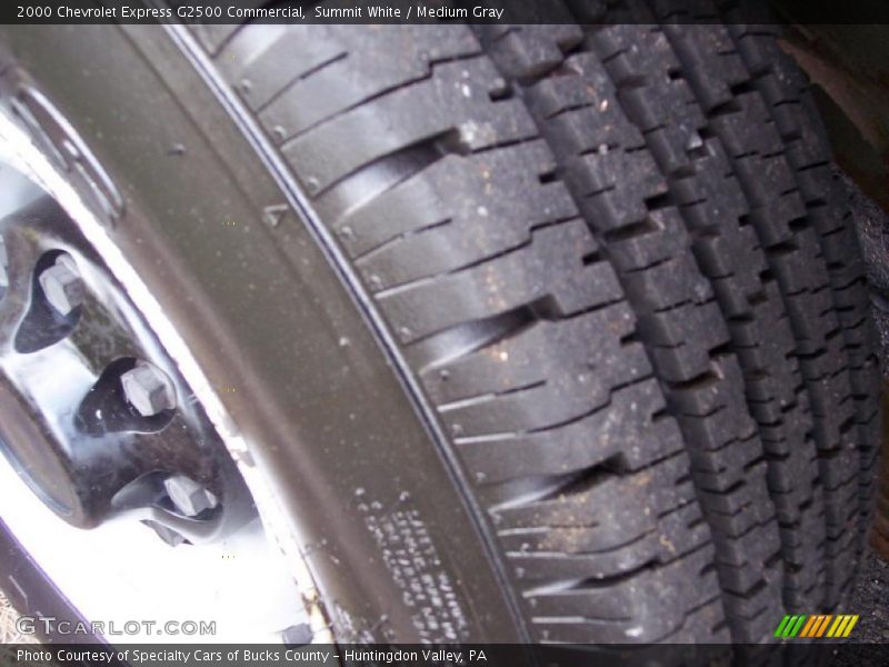 Summit White / Medium Gray 2000 Chevrolet Express G2500 Commercial