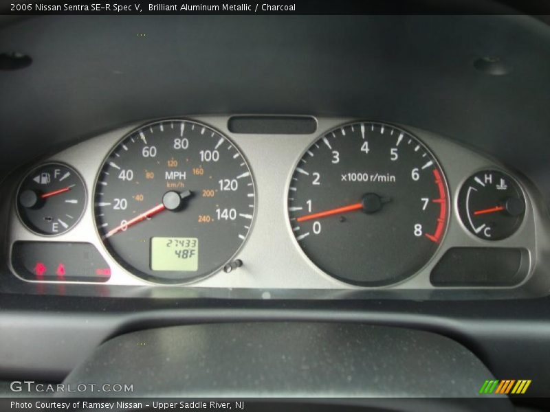  2006 Sentra SE-R Spec V SE-R Spec V Gauges