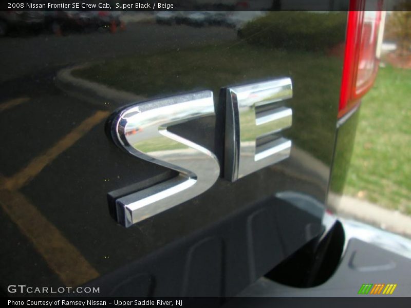 Super Black / Beige 2008 Nissan Frontier SE Crew Cab