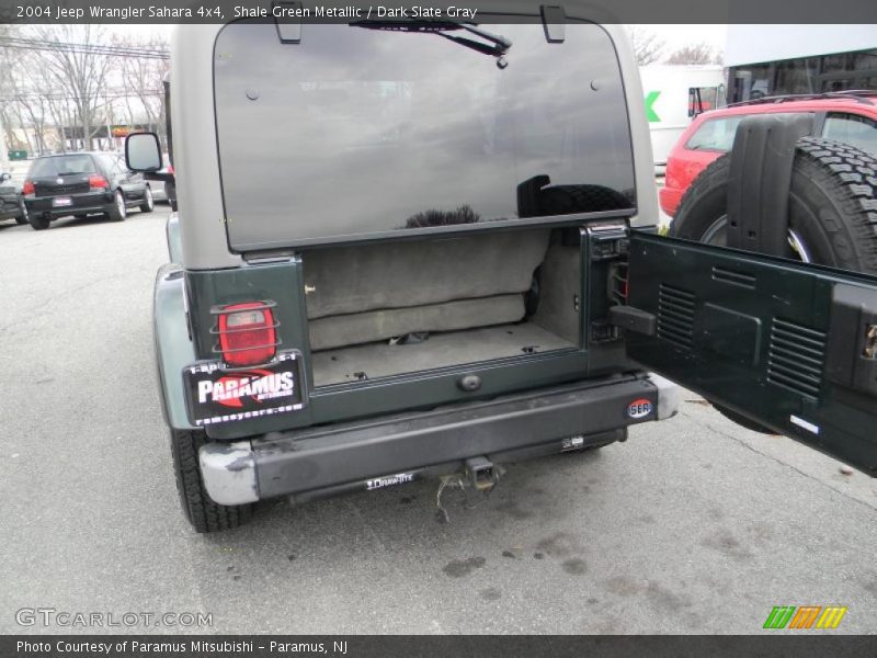 Shale Green Metallic / Dark Slate Gray 2004 Jeep Wrangler Sahara 4x4