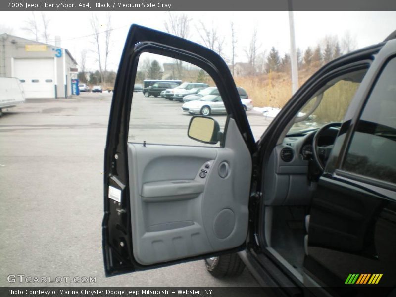 Black / Medium Slate Gray 2006 Jeep Liberty Sport 4x4