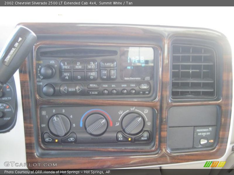 Summit White / Tan 2002 Chevrolet Silverado 2500 LT Extended Cab 4x4