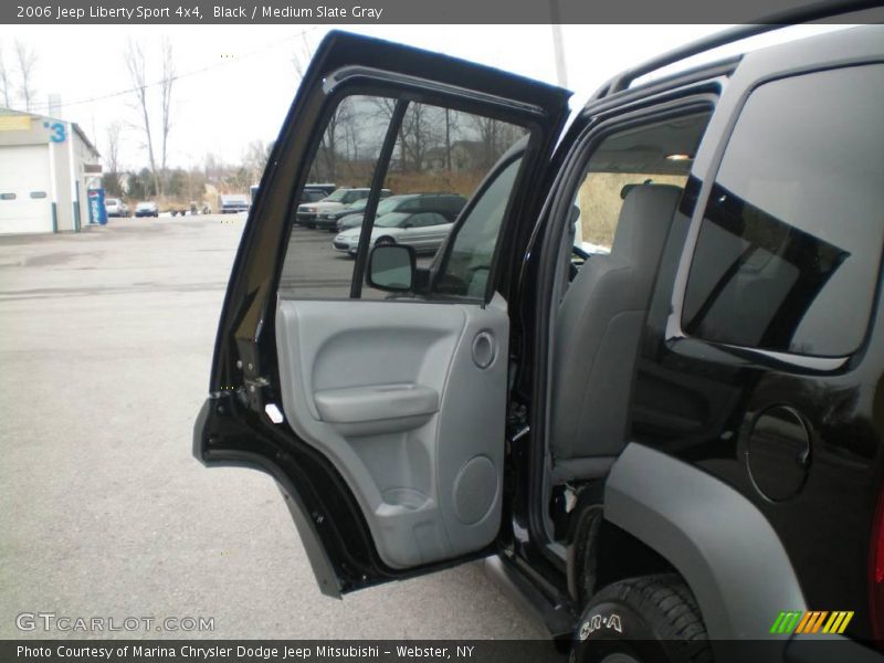 Black / Medium Slate Gray 2006 Jeep Liberty Sport 4x4