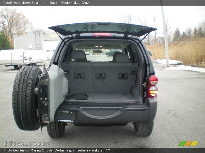 Black / Medium Slate Gray 2006 Jeep Liberty Sport 4x4