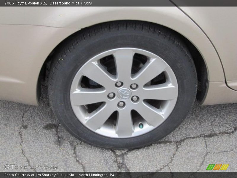 Desert Sand Mica / Ivory 2006 Toyota Avalon XLS
