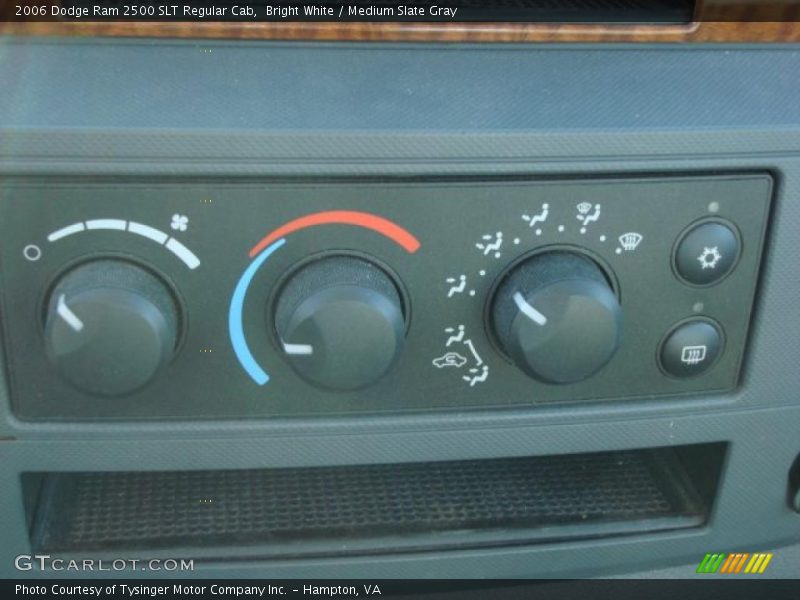 Controls of 2006 Ram 2500 SLT Regular Cab