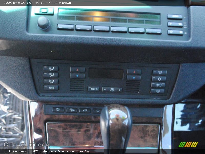 Jet Black / Truffle Brown 2005 BMW X5 3.0i