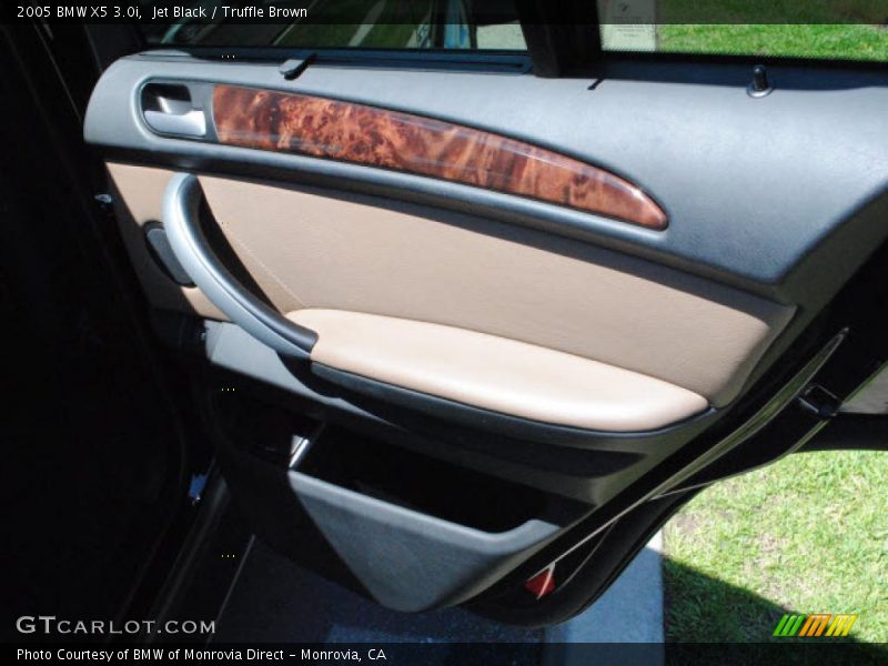 Jet Black / Truffle Brown 2005 BMW X5 3.0i