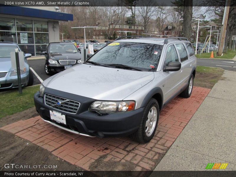 Silver Metallic / Graphite 2004 Volvo XC70 AWD