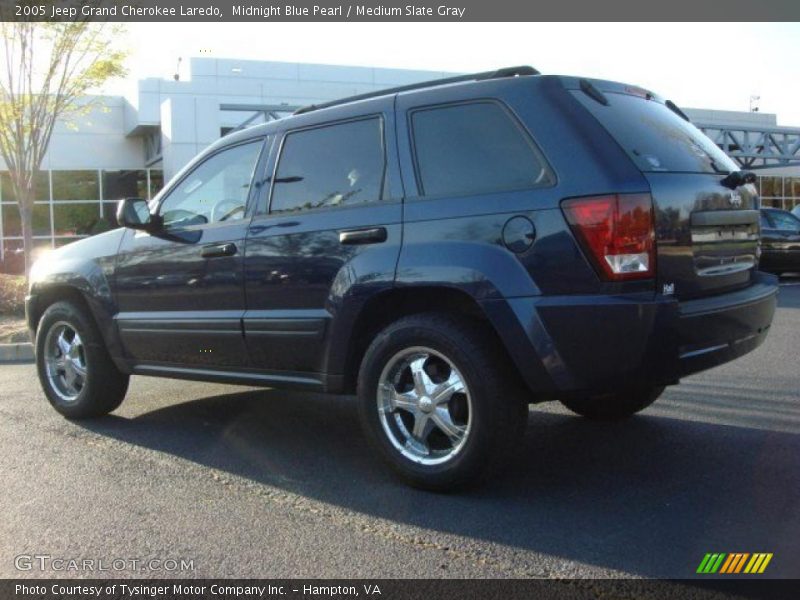 Midnight Blue Pearl / Medium Slate Gray 2005 Jeep Grand Cherokee Laredo