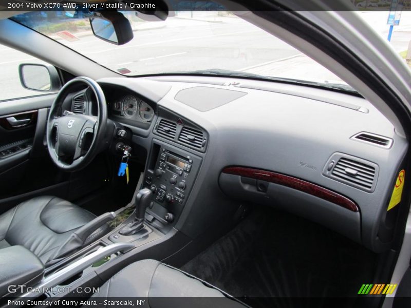 Silver Metallic / Graphite 2004 Volvo XC70 AWD