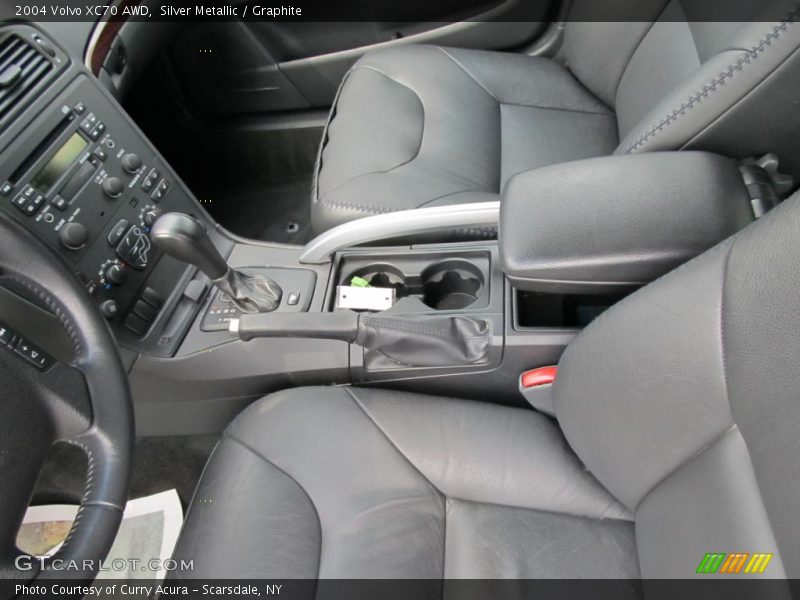 Silver Metallic / Graphite 2004 Volvo XC70 AWD