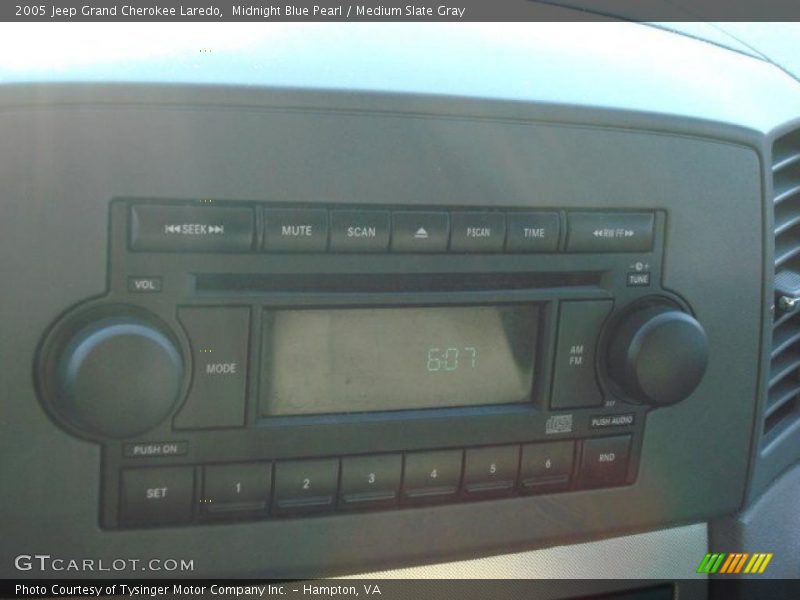 Midnight Blue Pearl / Medium Slate Gray 2005 Jeep Grand Cherokee Laredo